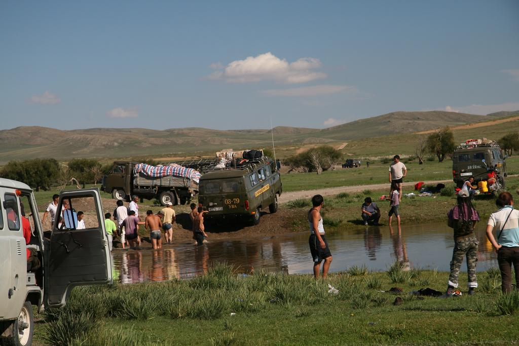 Golden Gobi Hostel & Tours Oulan-Bator Extérieur photo