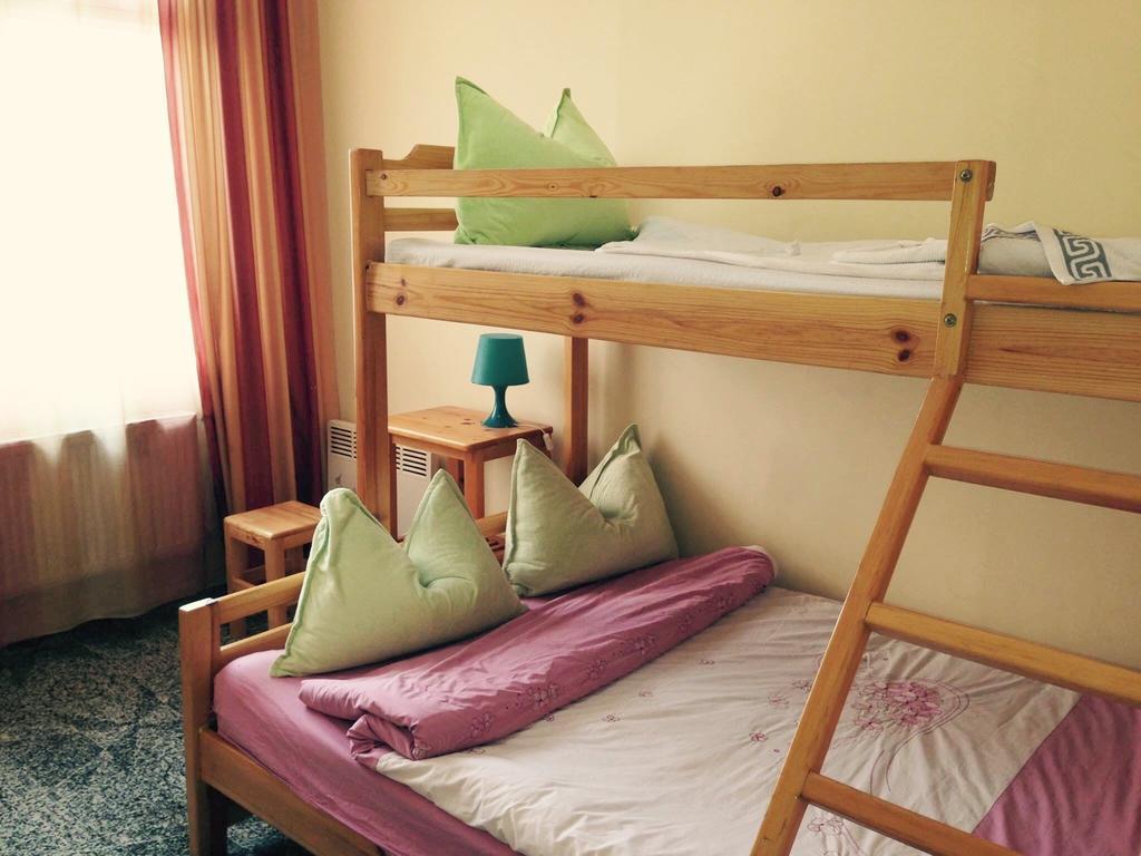 Golden Gobi Hostel & Tours Oulan-Bator Chambre photo